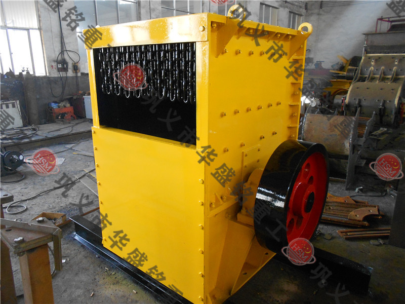 方箱式破碎机