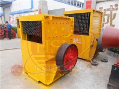 在砂石生产线中石灰石破碎机堵料如何解决